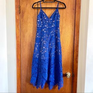 Lulu’s Blue Lace Midi Dress
